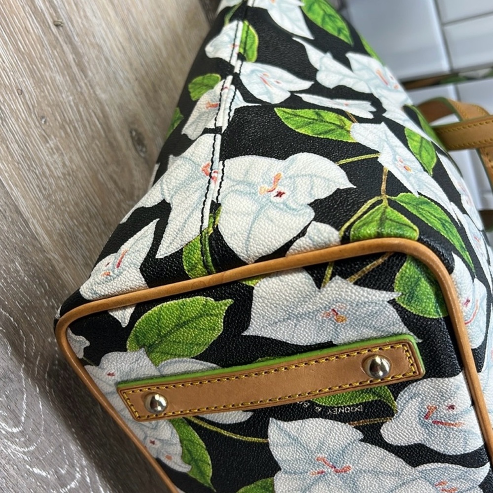 Dooney & Bourke Bougainvillea Black Floral Zip Tote/Shoulder  Bag! GUC!! - Picture 8 of 10